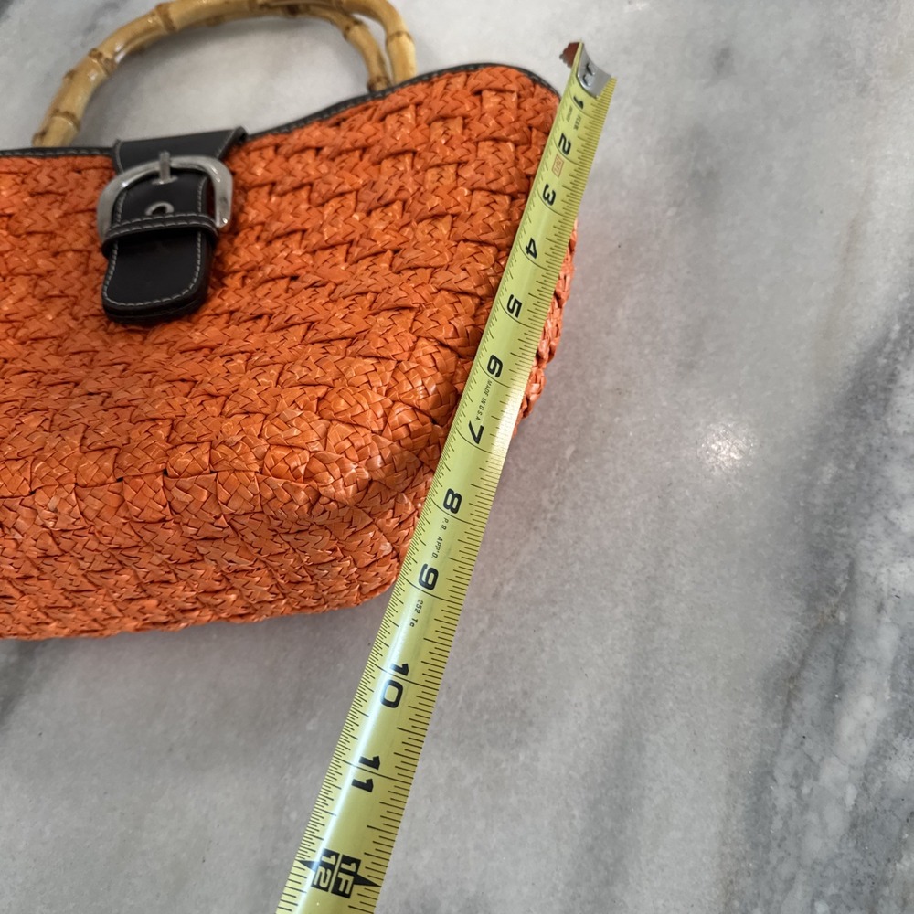 Orange Straw Purse With Leather Buckle And Bamboo Handles - Picture 13 of 15